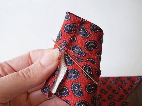 Чехол из галстука