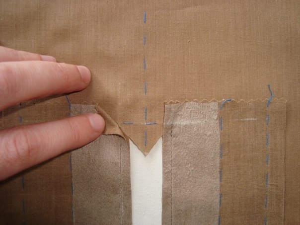 Классическая застежка поло