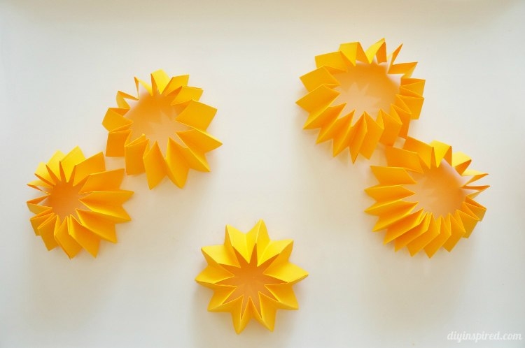 Декор к Хэллоуину. Бумажные тыковки.