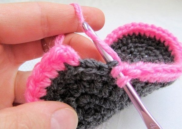 Пинетки-тапочки, вязанные крючком Пинетки-тапочки, вязанные крючком