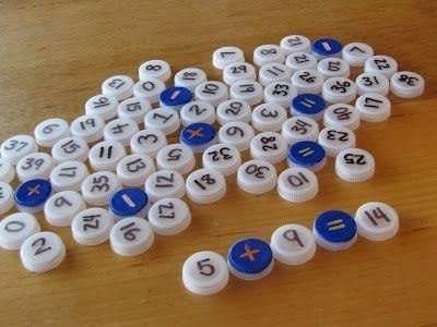 9 идей как использовать крышки от пластиковых бутылок