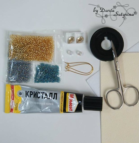 Серьги из бисера Капельки на швензе-петле.