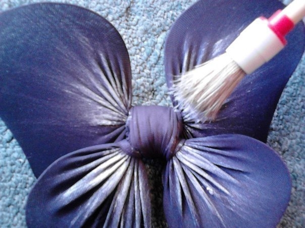 Бабочки из капроновых колготок