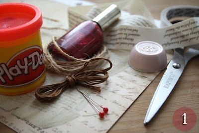 Открытка из свитков