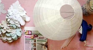 Декор бумажной люстры из Ikea