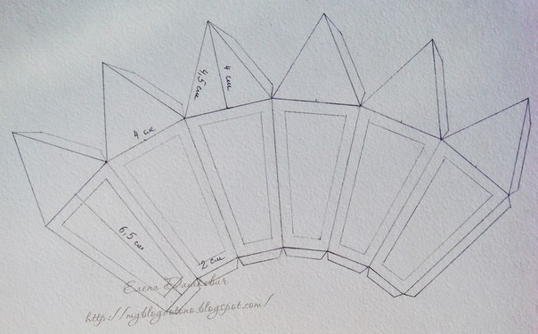 Фонарик из картона