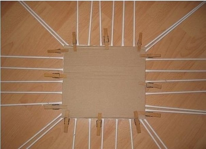 Плетем корзинки из газет