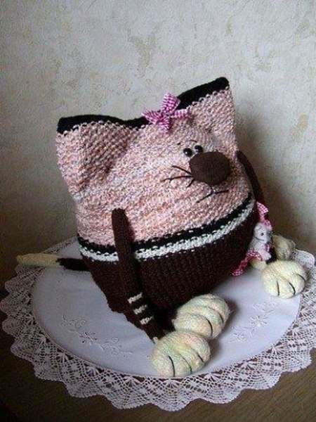 Забавные кото-подушки