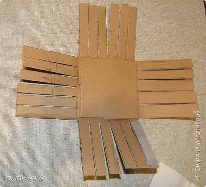 Корзиночка из бечевки и картона