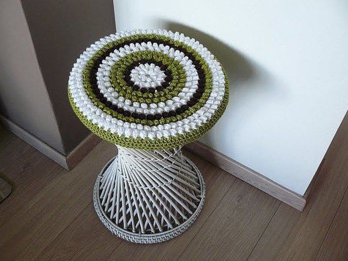 Хорошая идея чехольчика на табурет