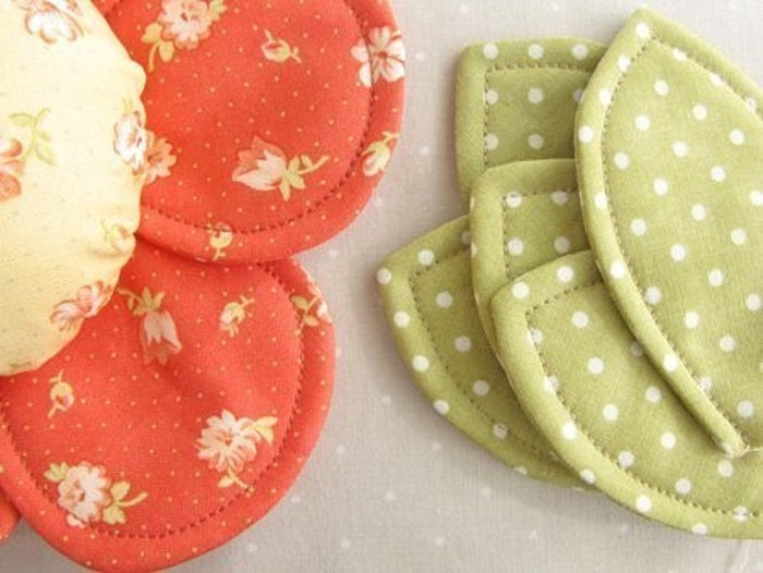 Шьем игольницу - цветок