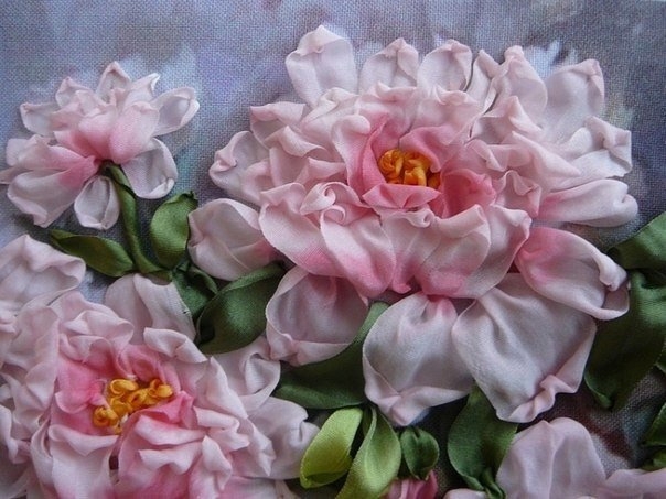 Вышивка лентами от Людмилы Дейнеко.