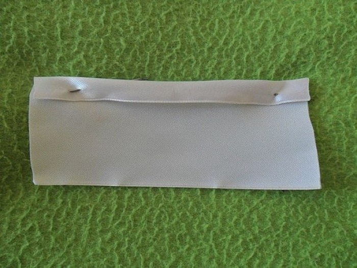 Роза из ткани или широкой атласной ленты Роза из ткани или широкой атласной ленты