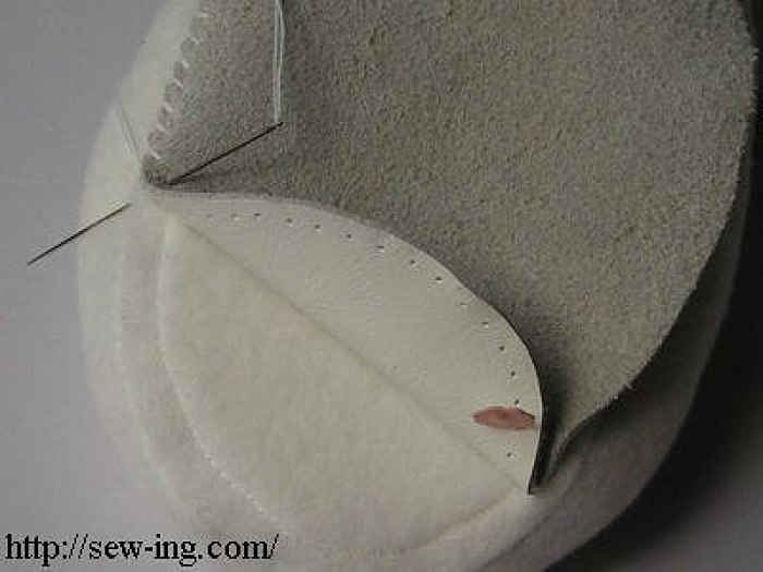 Шьем теплые меховые тапочки