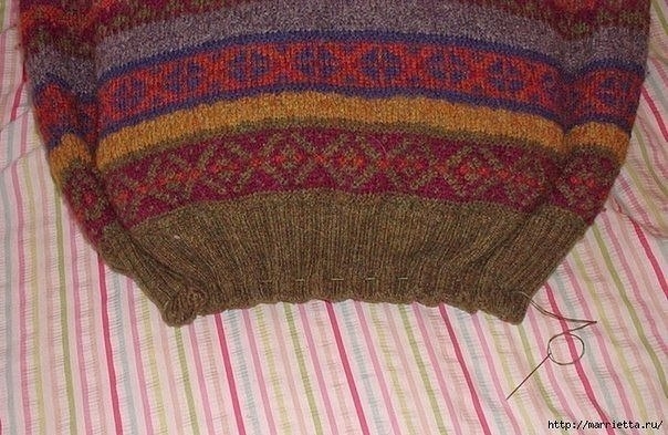 Кроватка для кошки из старого свитера