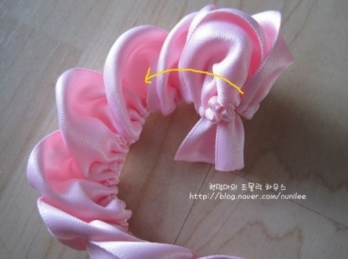 Роза из ленты. Мастер-класс.