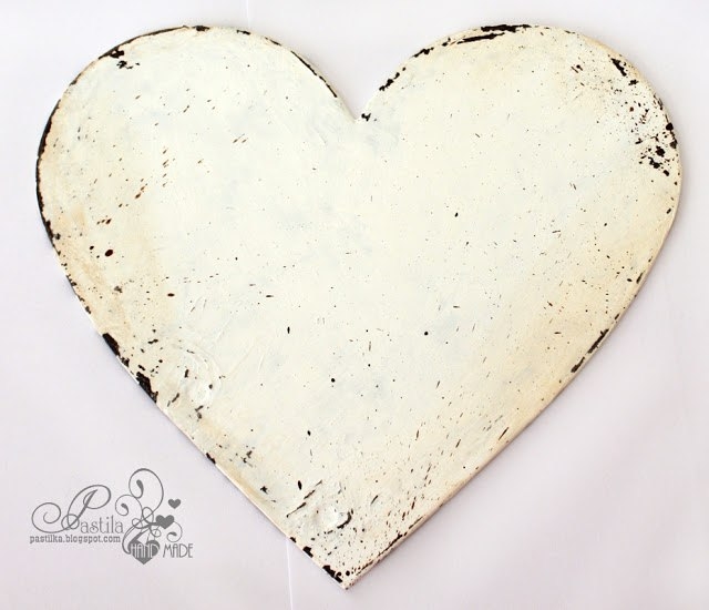 Декупажная рамка в виде сердца. Мастер-класс