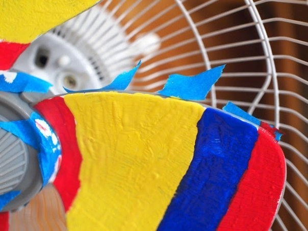 Яркий вентилятор Яркий вентилятор