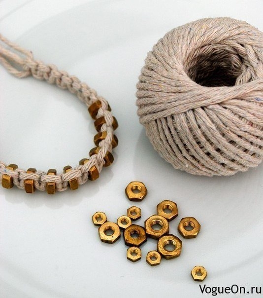 Браслет с гайками Браслет с гайками