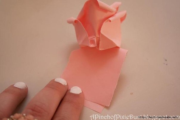 Роза из бумаги - необычный способ Роза из бумаги - необычный способ