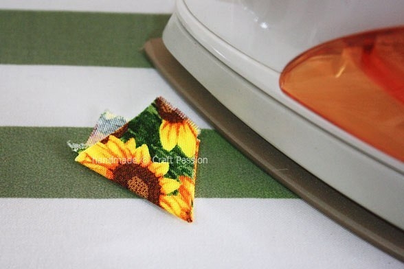 Шьем сами оригинальный коврик и подставку под горячее из треугольников