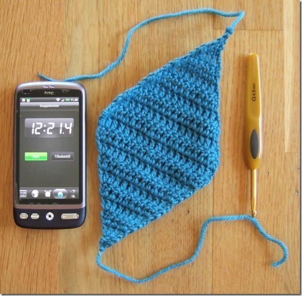 Вязаная геометрия: плед из ромбов