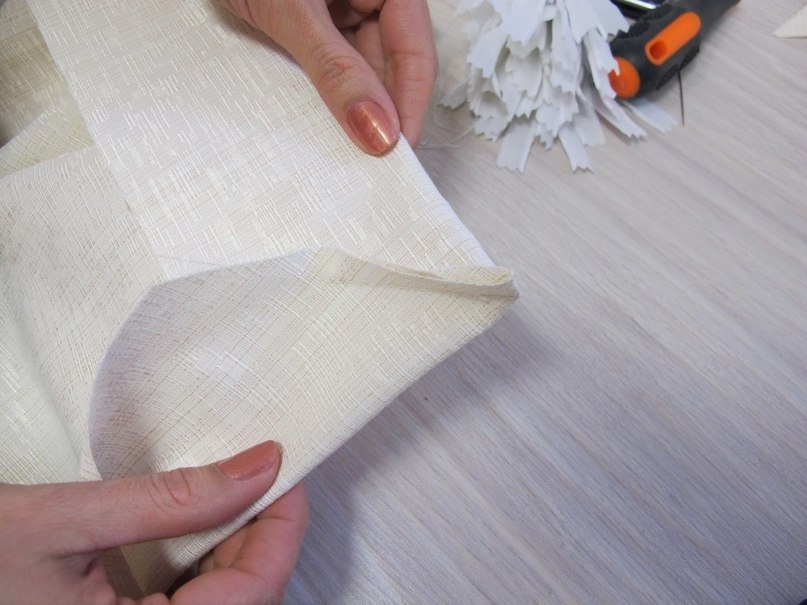 Уголки на салфетках