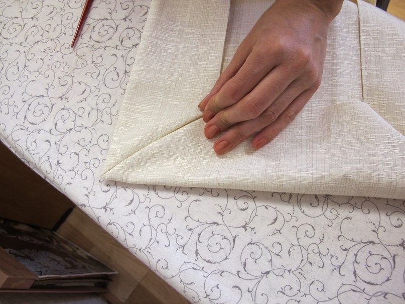 Уголки на салфетках