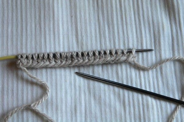 Ежовые рукавицы - мастер-класс по вязанию колючек
