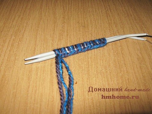 Тапочки на подошве. Вязаные спицами