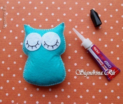Шьем совушку из фетра
