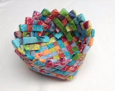 Плетённая корзинка