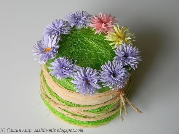 Шкатулка, корзинка из бобины от скотча