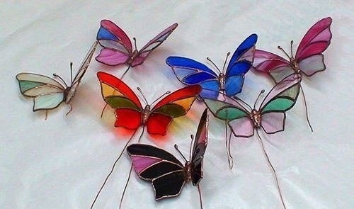 Бабочки из пластиковых бутылок