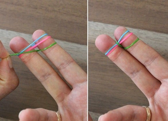 Радужный браслет из резиночек