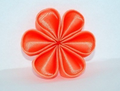 Канзаши. Круглый лепесток. Канзаши. Круглый лепесток.
