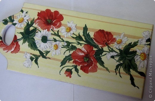 Декупаж доски: Клеим без морщин