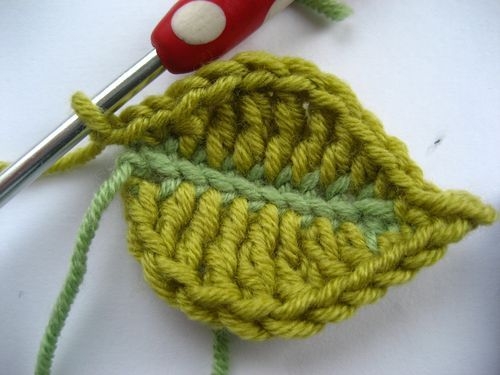 Как связать листок крючком Как связать листок крючком