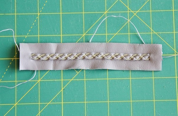 Плетём браслет