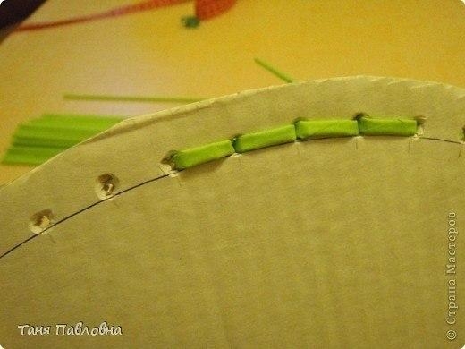 Корзина из газетных трубочек. Автор Таня Павловна