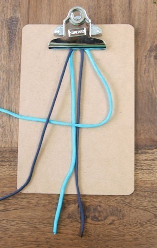 Плетем браслет