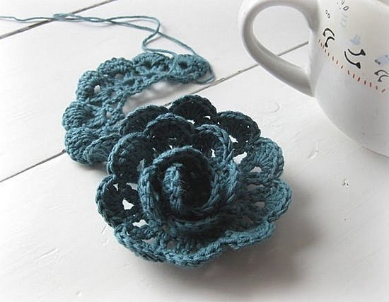 Цветок крючком