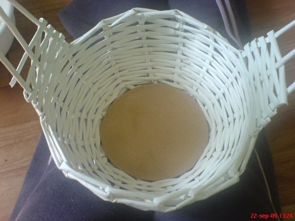 Плетение из газет. Корзина-лукошко