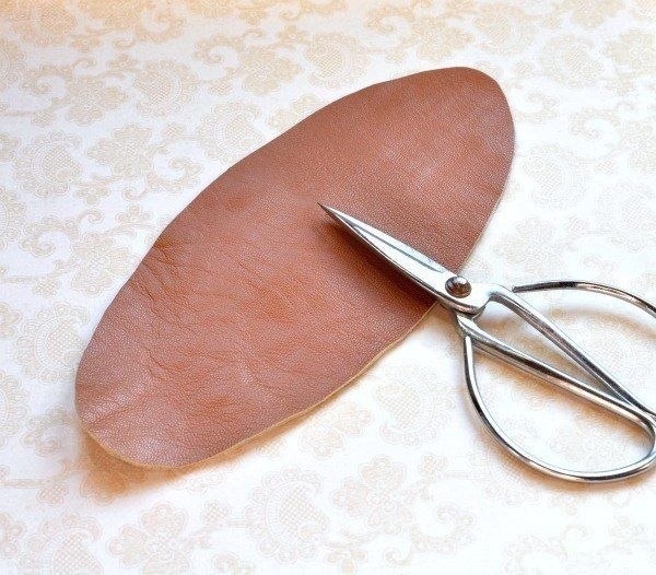 Кожаный браслет