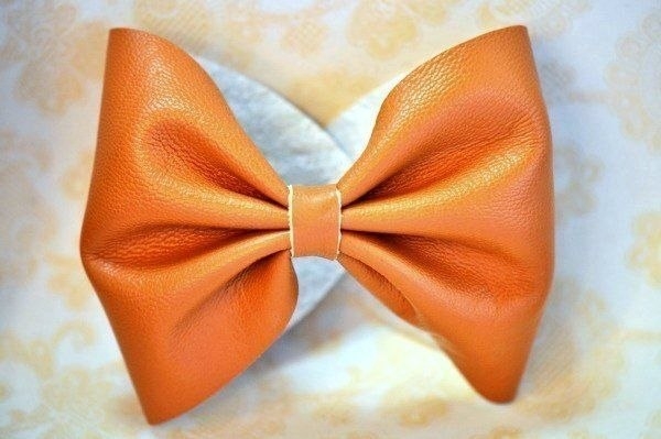 Кожаный браслет