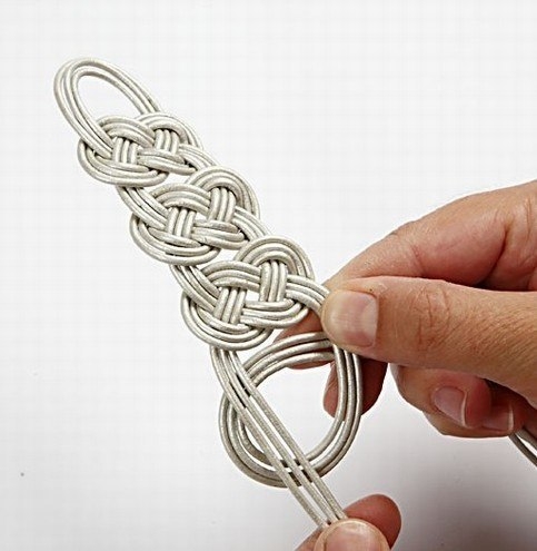 Плетем браслет