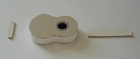 Миниатюрная гитара