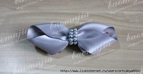 Бантик из ленты. Заколка.