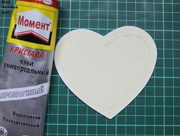 Шкатулка из бумаги в форме сердца