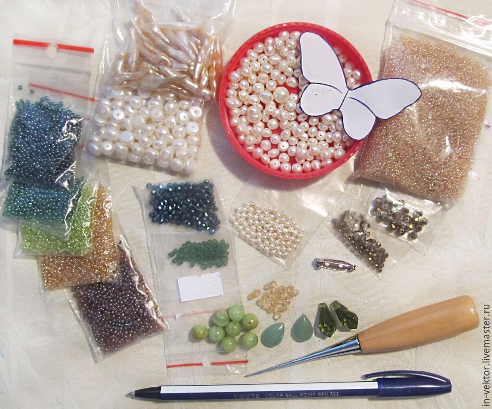 Создаем нежную брошь-бабочку Создаем нежную брошь-бабочку